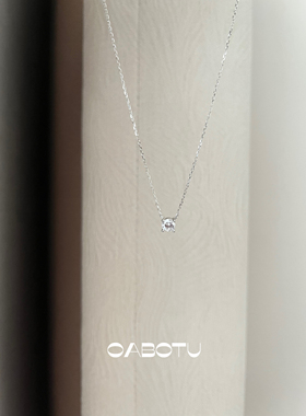 轻奢小众莫桑石装饰单钻项链纯银铂金锁骨链赵露思同款鼻屎钻项链