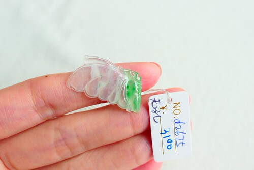 【木古口十】天然缅甸玉老坑A货翡翠冰种福瓜莲蓬花青片 葫芦吊坠 - 图2