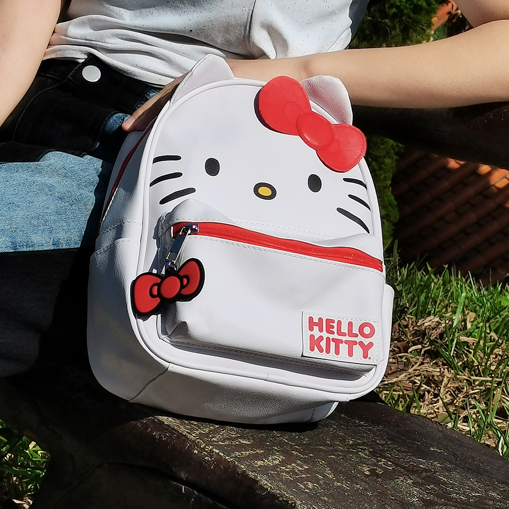 Hellokitty可爱双肩背包凯蒂猫儿童书包哈喽kt大学生休闲卡通女包-图0