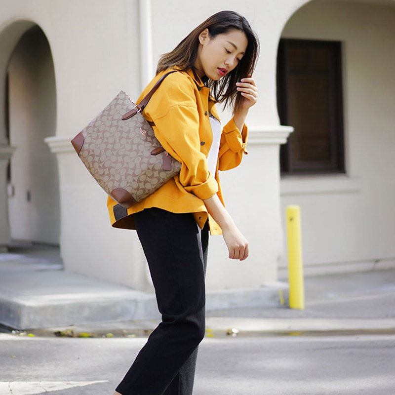 coach女包拼接pvc tote包饺子包 客邻尚品女士包袋