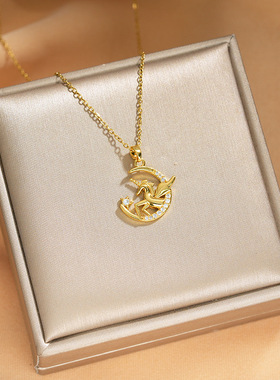 抖音热销月亮独角兽钛钢项链女精致镶嵌锆石锁骨链网红轻奢感饰品