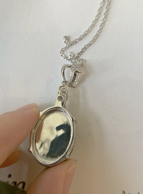 通体925纯银显肤白绿玉髓大鸽子蛋阳绿 短款项链