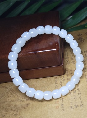 新疆的猫Z101006 23.2克，特熟细润油糯野牛沟羊脂白玉直切手串