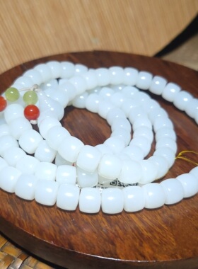 YQ031522  96.3克8-7mm且末米达料羊脂白玉老型珠挂链新疆的猫