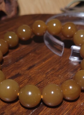 YQ032604新疆的猫直径12mm44.4克色调鲜靓和田玉且末红糖玉手链