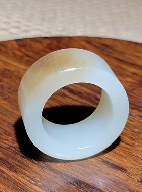 新疆的猫C123106 油润有质感！16.7克，油汪汪的且末糖白扳指