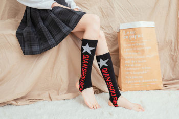 ຍ່າງຕີນກາງ-calf all-season jacquard sweet street college style yoga pure cotton Korean and Japanese style pile socks stovepipe socks