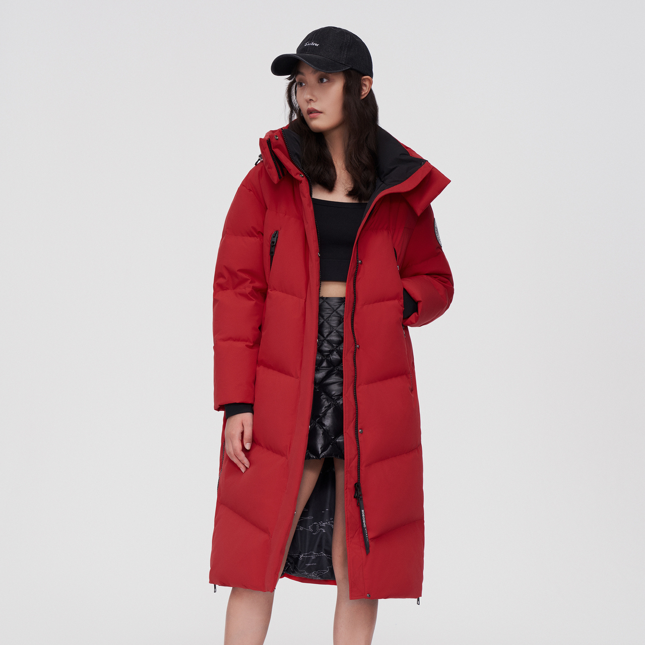 波司登新款 女士渐变雪山时尚账动廓形中长冬装保暖羽绒服外套 2021 波司登新款 女士渐变雪山时尚账动廓形中长冬装保暖羽绒服外套 2021