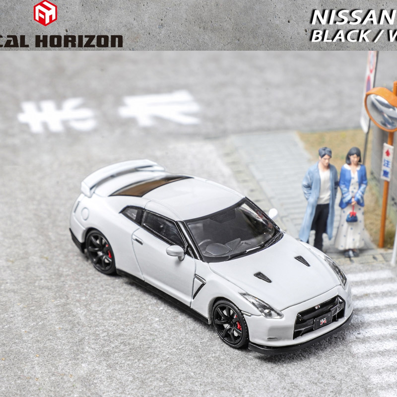 Focal Horizon 1:64 FH 日产尼桑GT-R R35 开盖 合金汽车模型收藏 - 图0