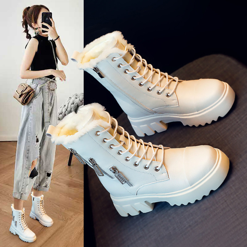  百吉鸿时尚雪地靴