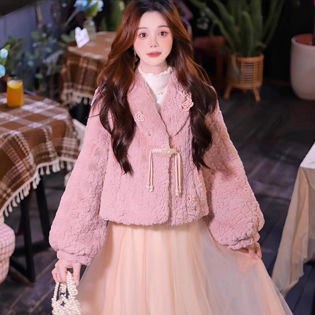 瑶西【粉蔻山茶】冬季立体手工花盘扣厚外套杏色加绒半身纱裙套装,淘宝优惠券,粉丝福利购,淘宝优惠卷