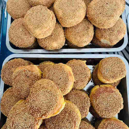 老北京小烧饼麻酱椒盐红糖烧饼儿时味道 外焦里嫩酥脆 现做15个 - 图1
