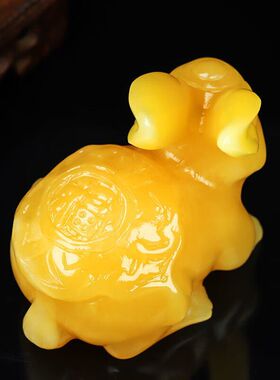 天然玉石富贵猪招财猪摆件玉石十二生肖猪客厅办公室发財猪摆件