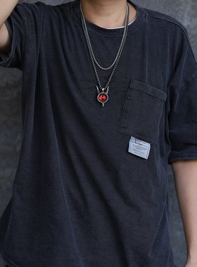 恶魔之眼男士钛钢高街风复古吊坠