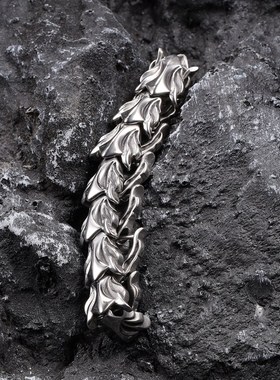 ins龙纹钛钢理发师朋克风手环