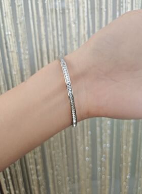 轻奢高级感满钻手镯女2025爆款钛钢不掉色手链手环新款情侣手饰品