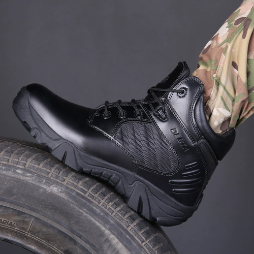 Мужские демисезонные сверхлегкие нескользящие износостойкие тактические сапоги для скалозалания