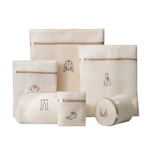 Сумка для мытья сумки против информационного домохозяйства.