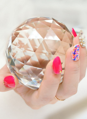 多切面平底ktv楼梯装修水晶球