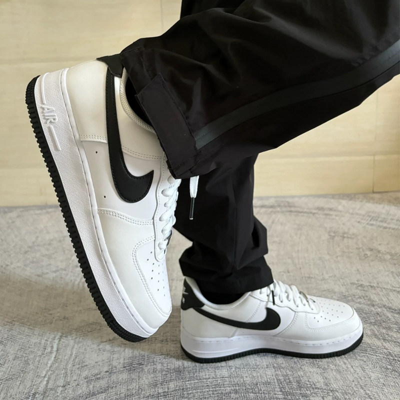 耐克/Nike Air Force 1 空军一号黑白男子休闲低帮板鞋FQ4296-101,淘宝优惠券,粉丝福利购,淘宝优惠卷
