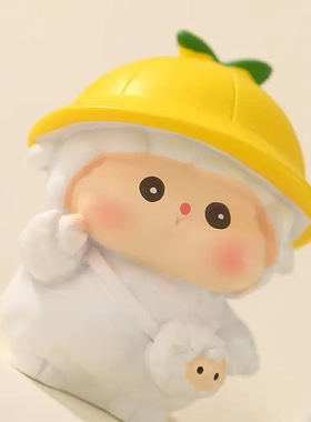 小羊乖乖摆件可爱电脑屏幕办公室