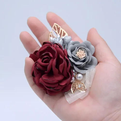 婚庆D675婚礼小道具韩式新郎新娘仿真花伴娘伴郎胸花小礼品  实价 - 图2