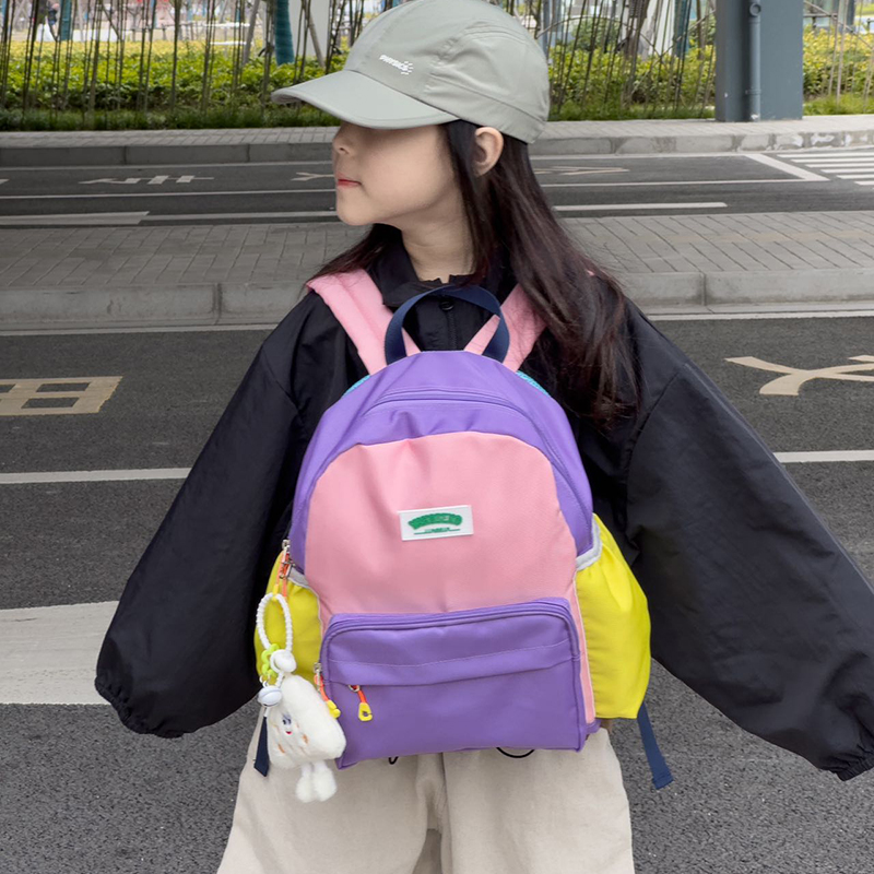 儿童双肩包幼儿园拼色简约休闲小书包男女童大中小班开学出游背包