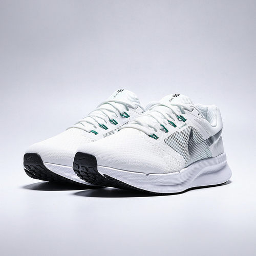 Nike耐克跑步鞋女新款RUN SWIFT 3轻便透气网面运动鞋DR2698-112 - 图1