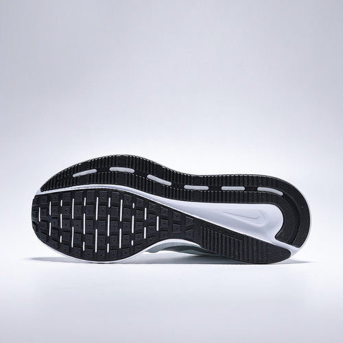 Nike耐克跑步鞋女新款RUN SWIFT 3轻便透气网面运动鞋DR2698-112 - 图3