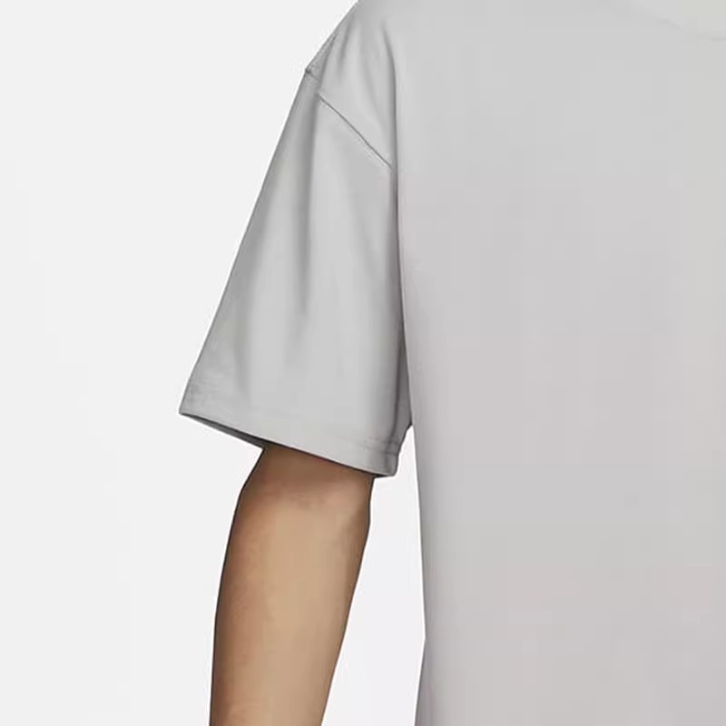 NIKE耐克ACG男子新款宽松纯色休闲运动圆领速干短袖T恤DJ3643-012 - 图2