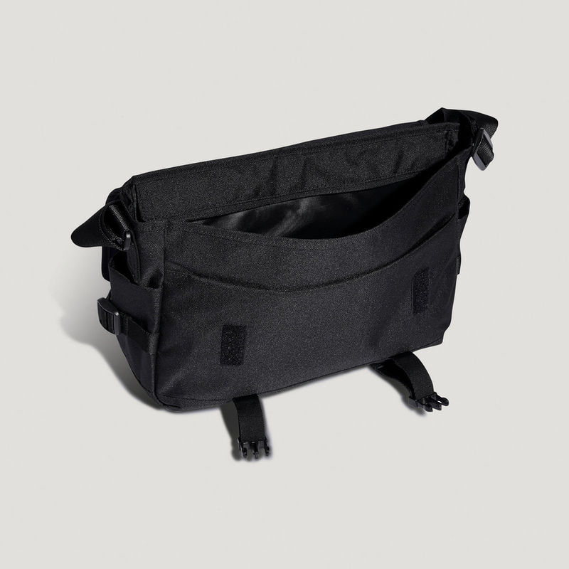 Adidas Adidas Sports Crossbody Bag 2026 Spring Unisex Fashion Flip Lock Messenger Bag KR5073
