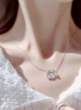 原创设计极光月亮梦幻雪花吊坠项链女s925纯银小众饰品礼物送闺蜜