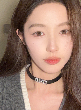 甜酷字母choker项链夏季短款颈链项圈小众高级感锁骨链百搭配饰潮