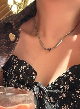 双层钛钢黑色爱心项链