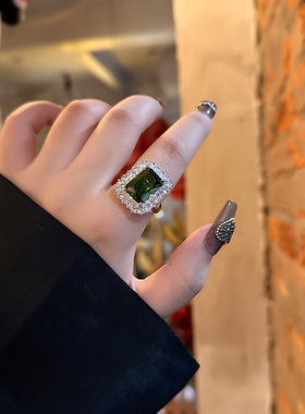 夸张开口可调节宝石戒指时尚