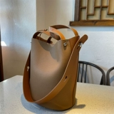 Небольшая дизайнерская модная ретро весенняя летняя сумка подмышку, из натуральной кожи, премиум класс, в корейском стиле