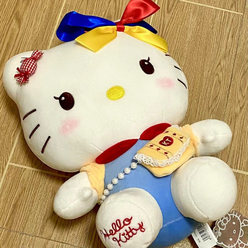 【西西潮玩】正品授权hellokitty毛绒公仔玩偶女生生日礼物小红书