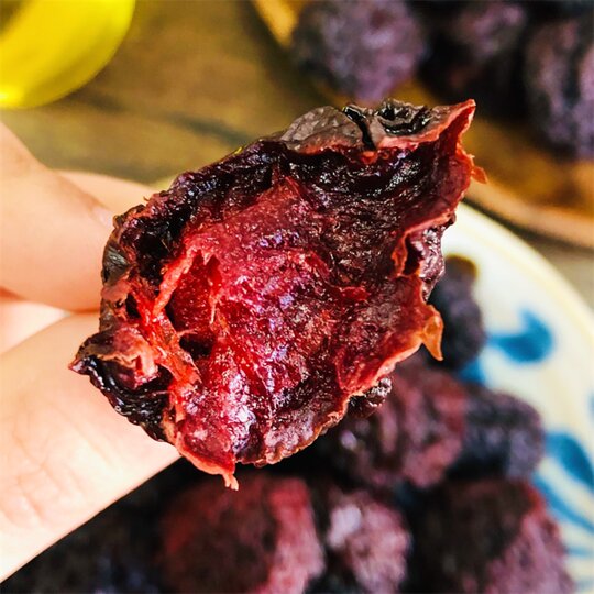 Eat some hibiscus and dried plums, no added snacks for pregnant women