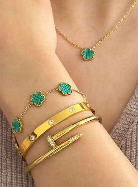 欧美不锈钢五瓣花朵手链女轻奢感手环ins跨境情人节饰品