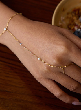 欧美跨境锆石连指手链不锈钢手镯戒指钛钢不掉色饰品女感