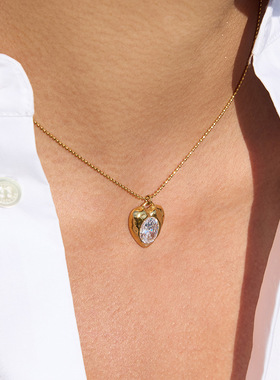 欧美钛钢爱心项链轻奢小众锁骨链不锈钢首饰跨境饰品女感