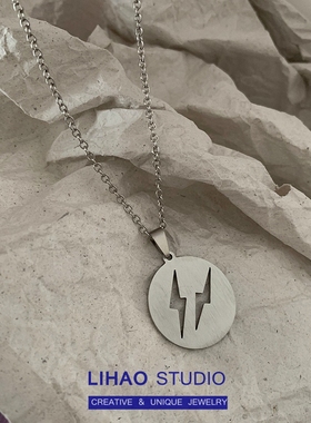 圆牌百搭欧美项链钛钢不掉色