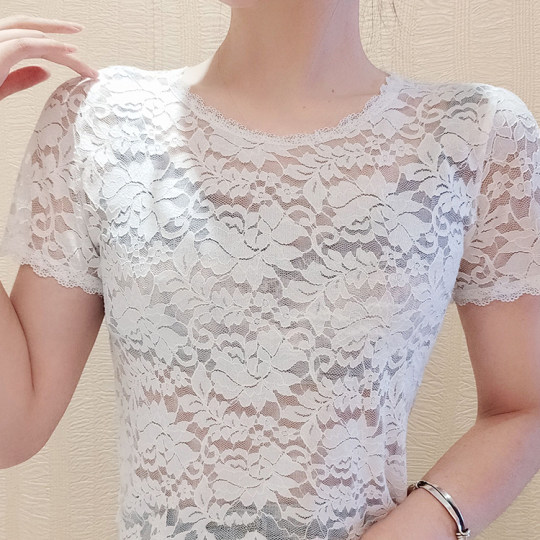 Matched with a suspender skirt with lace short-sleeved T-shirt for women's thin mesh hollow base shirt short niche top
