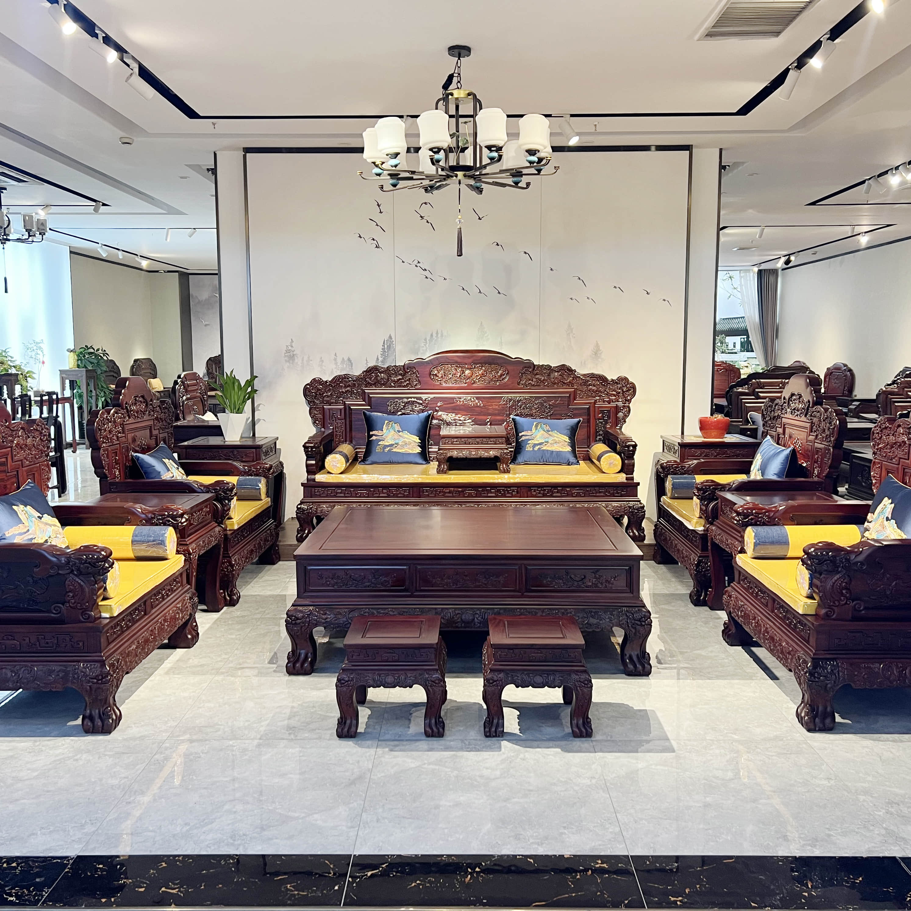 大款深雕巴西黑酸枝木沙发东阳古典黑金檀红木家具客厅盛世组合,淘宝优惠券,粉丝福利购,淘宝优惠卷