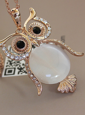 威妮华比拉卡通猫头鹰吊坠毛衣链