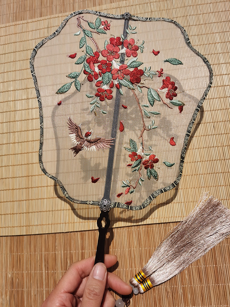凌霄花单面刺绣团扇古风舞蹈扇中国风汉服女式宫扇长柄走秀演出扇_虎窝淘