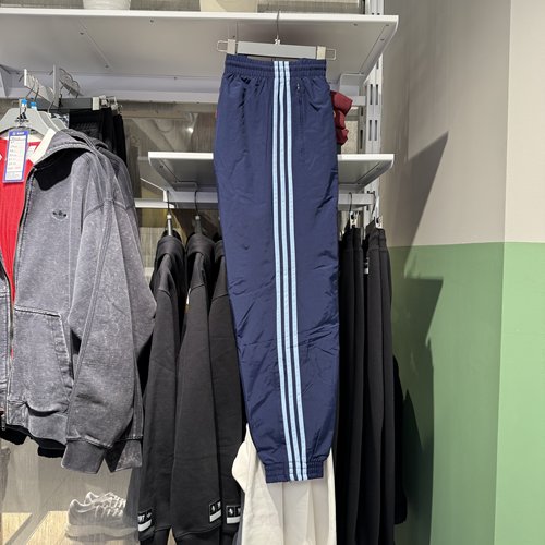 Adidas阿迪达斯三叶草男春秋款宽松休闲运动梭织束脚长裤KB2465 - 图2