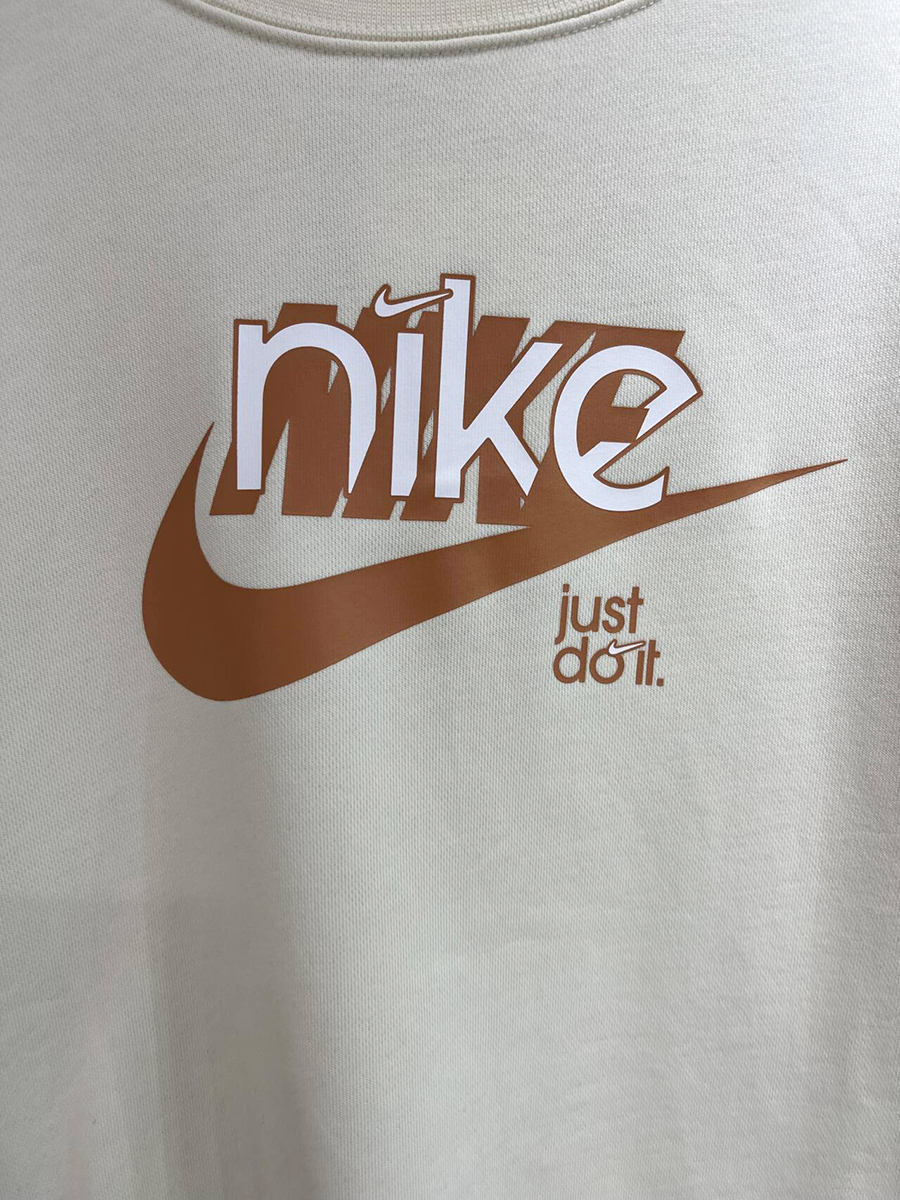 正品Nike/耐克女子运动休闲圆领简约宽松卫衣套头衫 FN3629-113 - 图1