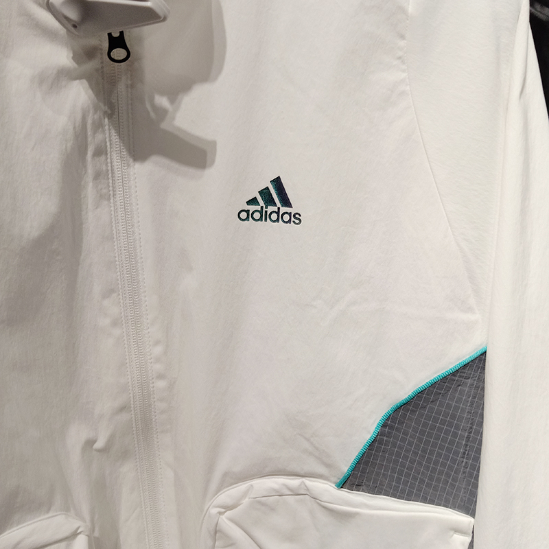 正品ADIDAS/阿迪达斯外套男子运动服宽松白色休闲立领夹克HM5146 - 图1