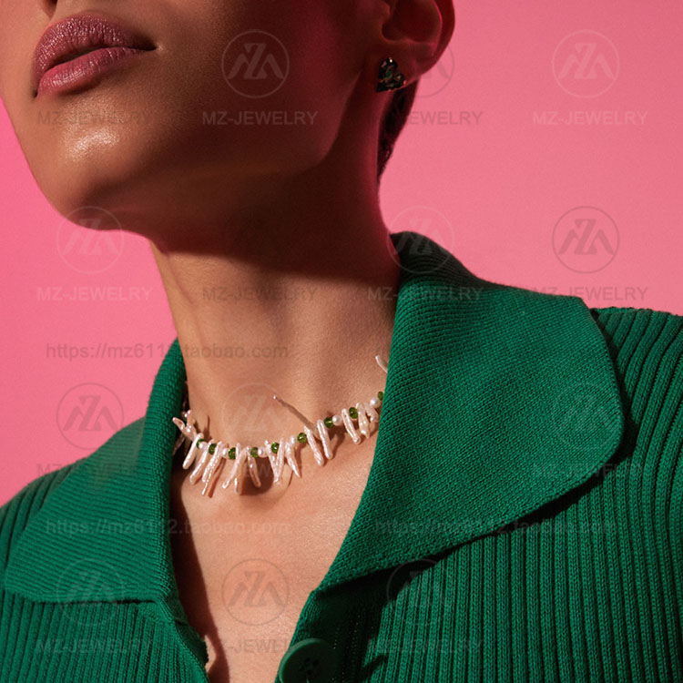 欧洲小众巴洛克牙签珍珠绿水晶项链时髦气质短款锁骨链优雅女配饰 - 图0